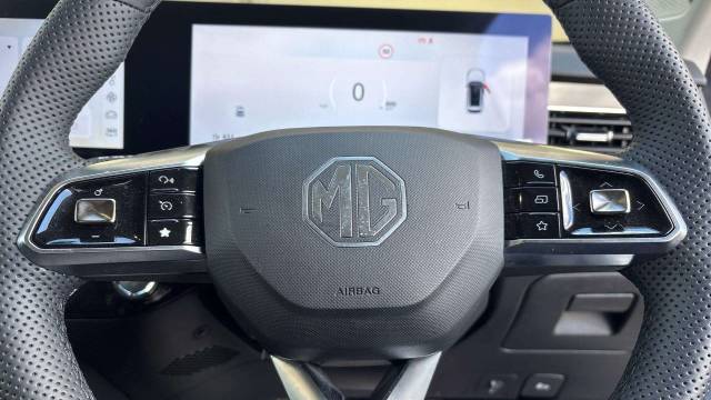 2025 MG Motor UK HS 1.5 T-GDI Trophy 5dr