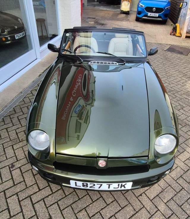 1994 MG RV8 3.9 RV8
