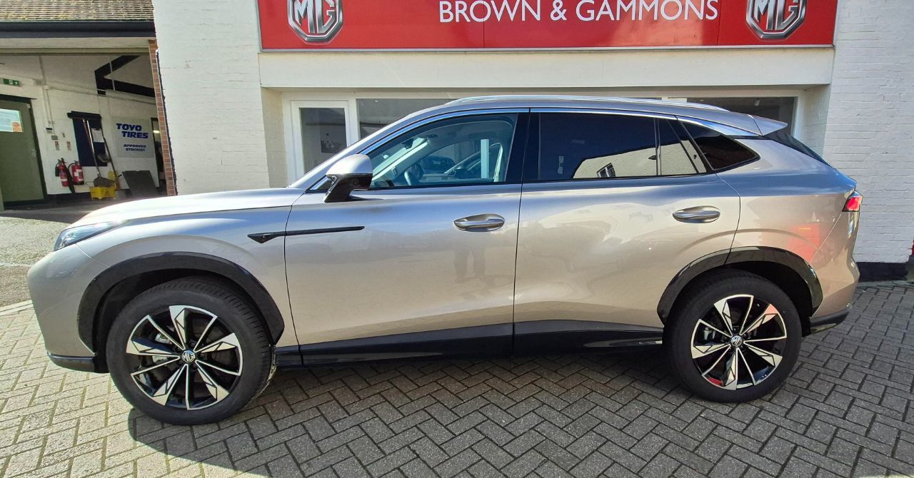 2024 MG Motor UK HS