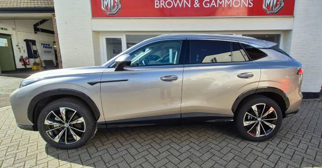 MG Motor UK HS 1.5 T-GDI Trophy 5dr Estate Petrol Silver