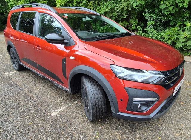 Dacia Jogger 1.0 TCe Extreme SE 5dr MPV Petrol Brown